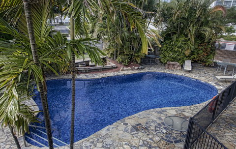 Cairns Plaza Hotel - Holiday Adelaide 3