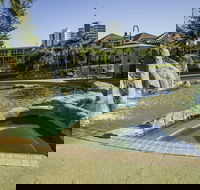 Paradise Island Resort - Holiday Adelaide