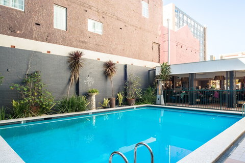 Seasons Of Perth - Holiday Adelaide 6