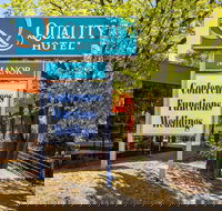 Quality Hotel Manor - Holiday Adelaide