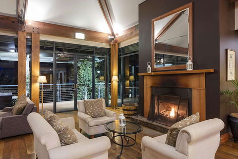 Oaks Cypress Lakes Resort - Holiday Adelaide 0