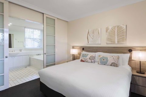 Oaks Cypress Lakes Resort - Holiday Adelaide 6