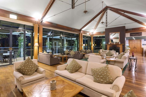 Oaks Cypress Lakes Resort - Holiday Adelaide 1