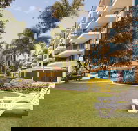 Oaks Sunshine Coast Seaforth Resort - Holiday Adelaide