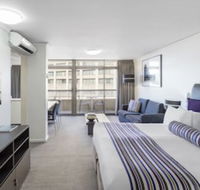 Oaks Sydney Hyde Park Suites - Holiday Adelaide