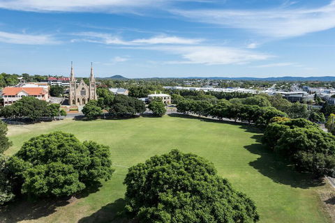 Oaks Ipswich Aspire Suites - Holiday Adelaide 4