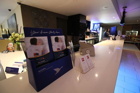 Ibis Newcastle - Holiday Adelaide 3