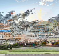 Novotel Cairns Oasis Resort - Holiday Adelaide