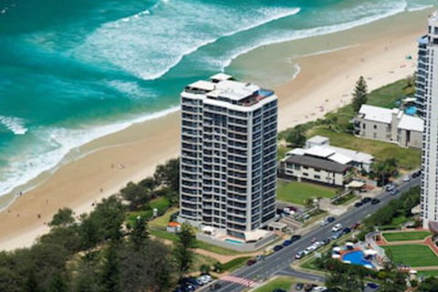 Golden Sands Apartments - Holiday Adelaide 0