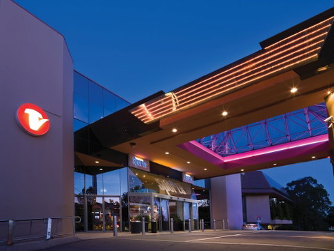 Travelodge Hotel Bankstown Sydney - Holiday Adelaide 0