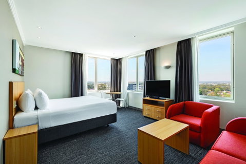 Travelodge Hotel Bankstown Sydney - Holiday Adelaide 4