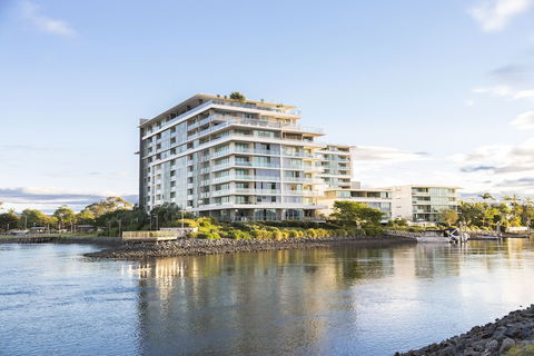 ULTIQA Freshwater Point Resort - Holiday Adelaide 0