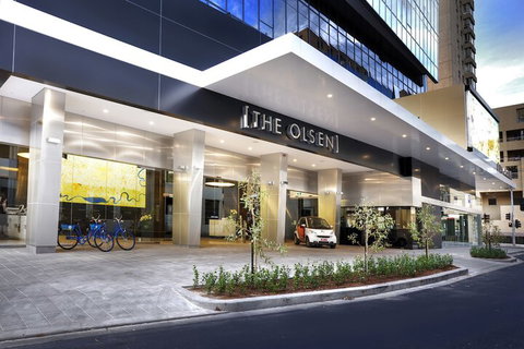 Art Series - The Olsen - Holiday Adelaide 2