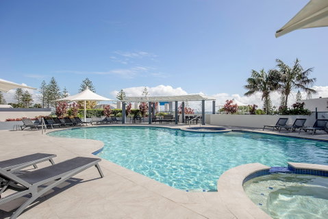 Mantra Mooloolaba Beach - Holiday Adelaide 1