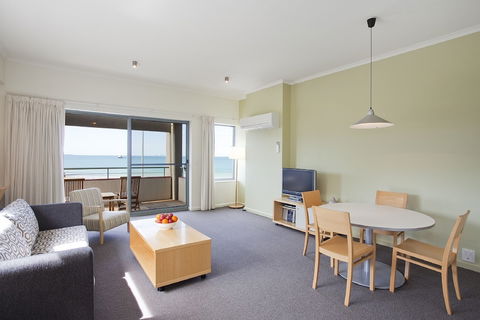 Cumberland Lorne Resort - Holiday Adelaide 6