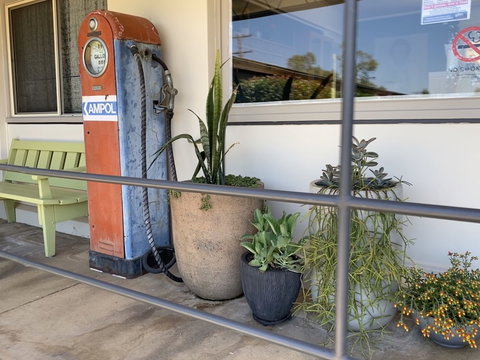 Ben Hall Motor Inn - Holiday Adelaide 2