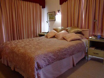 Kadina Bed & Breakfast - Holiday Adelaide 0