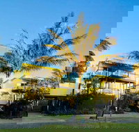 Fraser Island Beach Houses - Holiday Adelaide