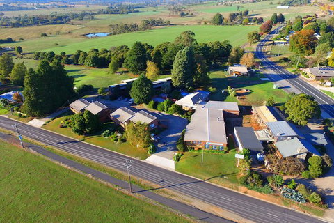 Mountain Creek Motel - Holiday Adelaide 2