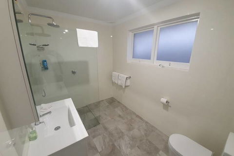 Palm Beach Guest House - Holiday Adelaide 7