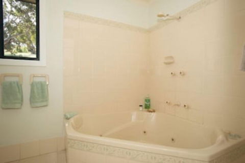Riesling Country Cottages - Holiday Adelaide 6