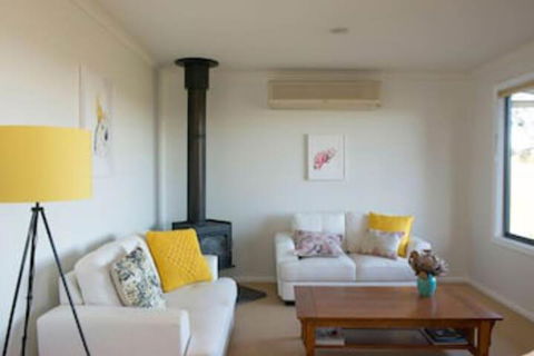 Riesling Country Cottages - Holiday Adelaide 7