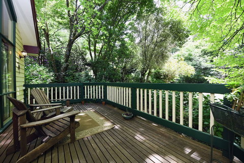 Cambridge Cottages Bed & Breakfast - Holiday Adelaide 5