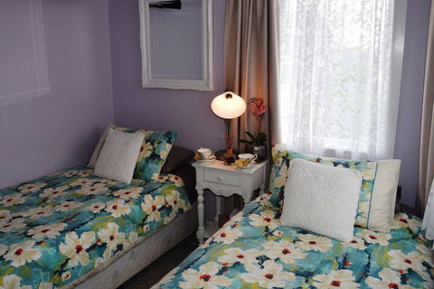 Cutmore Cottages Bagala Bungalow - Holiday Adelaide 3