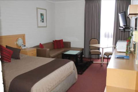 Goulburn Motor Inn - Holiday Adelaide 3
