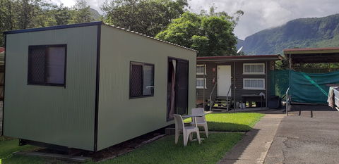 Christmas Creek Cafe & Cabins - Holiday Adelaide 0