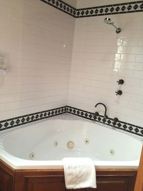 Daly View Bed & Breakfast - Holiday Adelaide 1
