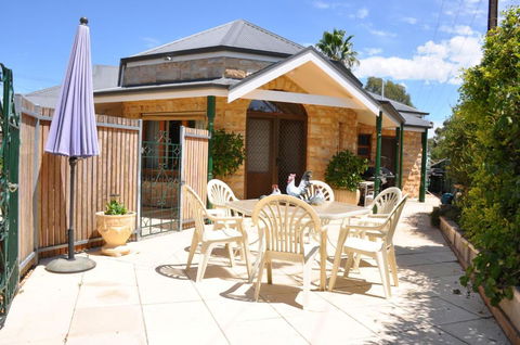 Apartments On Fiedler - Holiday Adelaide 3