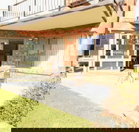 Pelican Waters - Holiday Adelaide