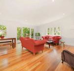 Poets Cottage Fireplace Close to Treks - Holiday Adelaide
