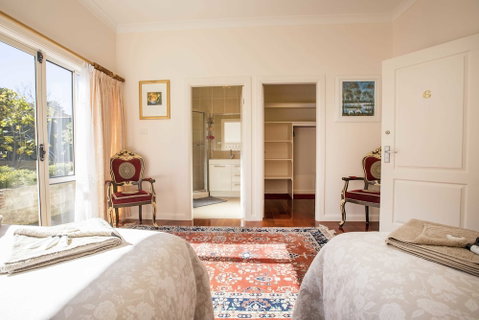 The Art House - Holiday Adelaide 0