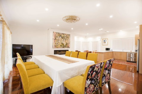 The Art House - Holiday Adelaide 6