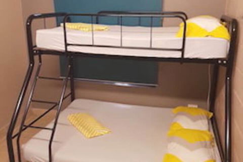 Down Under Hostels On Harriet - Holiday Adelaide 1