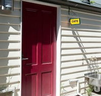 Lowena Cafe and Accommodation - Holiday Adelaide