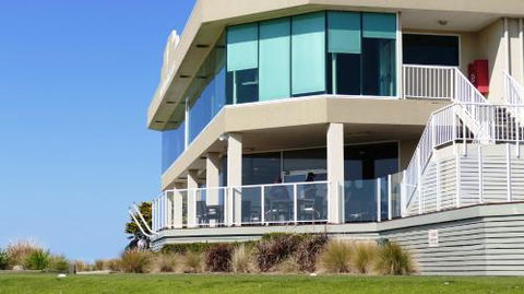 Unit 1 Countess Court - Holiday Adelaide 2