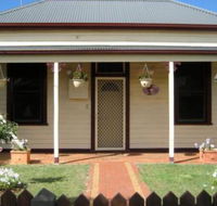 Bloomsbury Cottage - Holiday Adelaide
