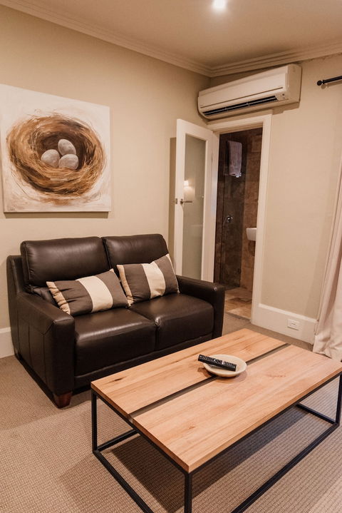 Inn Scone - Holiday Adelaide 6