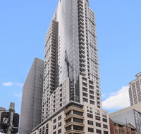 Meriton Suites Pitt Street Sydney - Holiday Adelaide