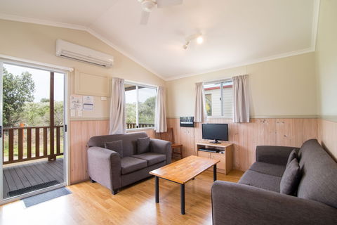 Gateway Lifestyle Birubi Beach - Holiday Adelaide 3