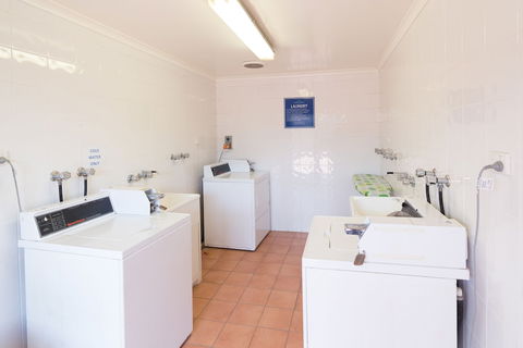 Gateway Lifestyle Birubi Beach - Holiday Adelaide 5