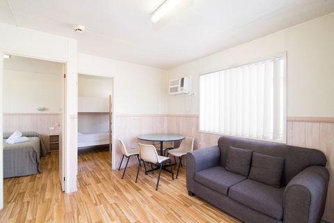 Gateway Lifestyle Birubi Beach - Holiday Adelaide 4