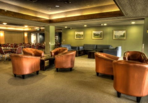 Yowani Country Club - Holiday Adelaide 5