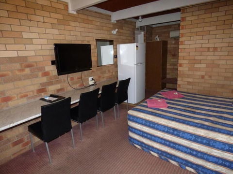 Red Chief Motel - Holiday Adelaide 6
