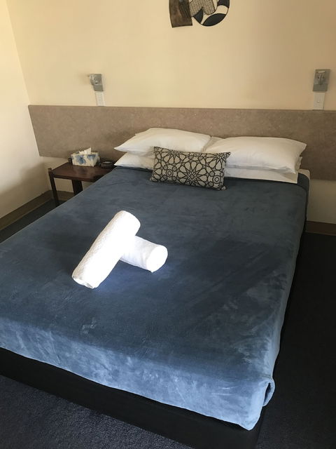 Nanango Star Motel - Holiday Adelaide 3