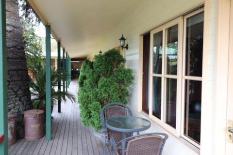 Snowy River Homestead - Holiday Adelaide 6