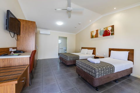 Roma Explorers Inn - Holiday Adelaide 5